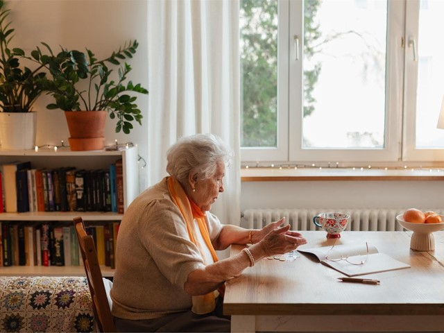 El impacto de la soledad en las personas mayores